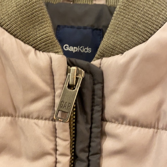 GapKids Quilted Vest - Picture 7 of 7